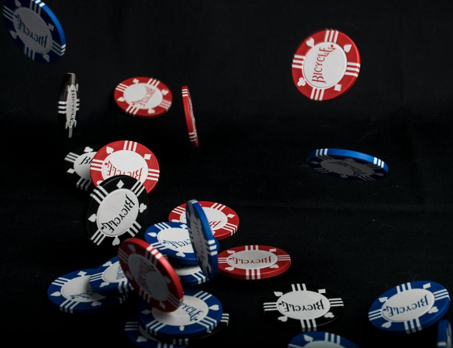 Why Slots Dominate Online Casinos